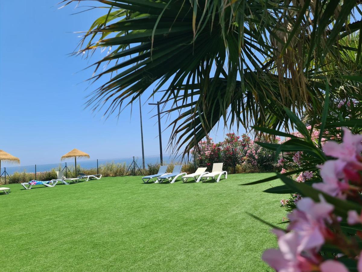 Seaside Serenity - Stylish Apartment With Spectacular Views Manilva Esterno foto